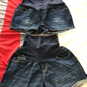 Maternity shorts